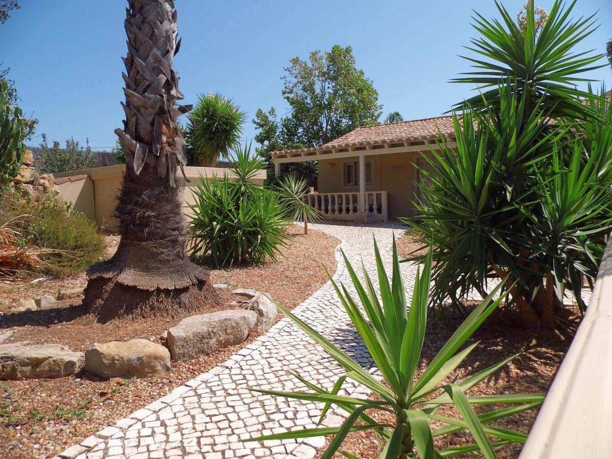 몬카라파초 Quinta Pereiro Tropic Garden, Algarve B&B 외부 사진