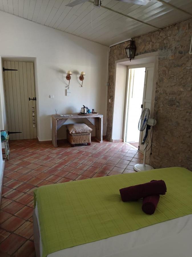 몬카라파초 Quinta Pereiro Tropic Garden, Algarve B&B 외부 사진
