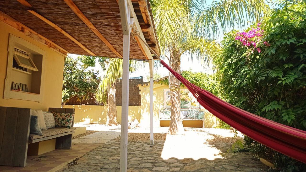 몬카라파초 Quinta Pereiro Tropic Garden, Algarve B&B 외부 사진
